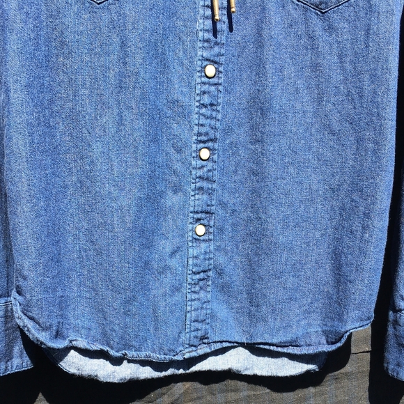 Limited Edition Levi's Barstow Med. - Picture 6 of 8